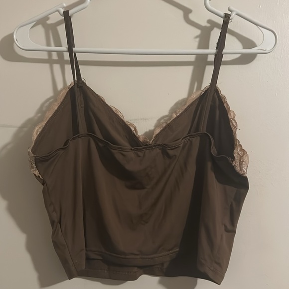 brown croptop - Picture 2 of 2